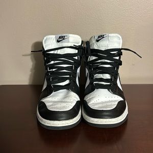 Nike Dunk High (Pandas)